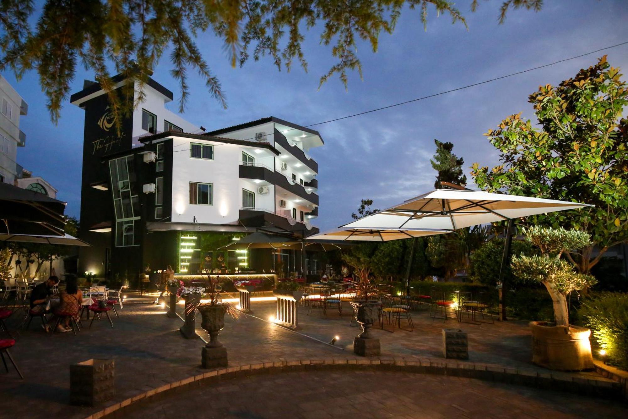The Hart Hotel Vlorë Eksteriør billede