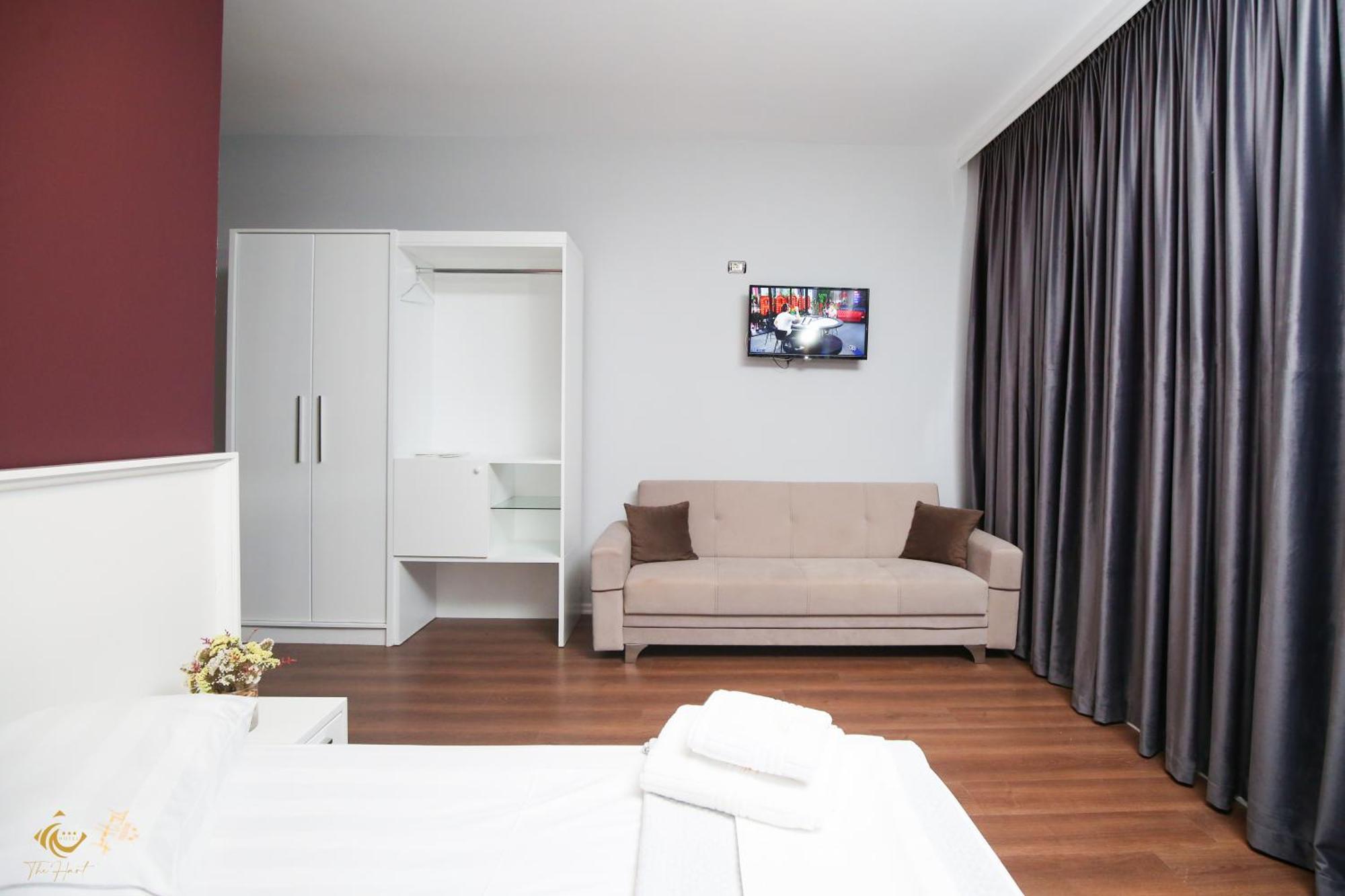 The Hart Hotel Vlorë Eksteriør billede