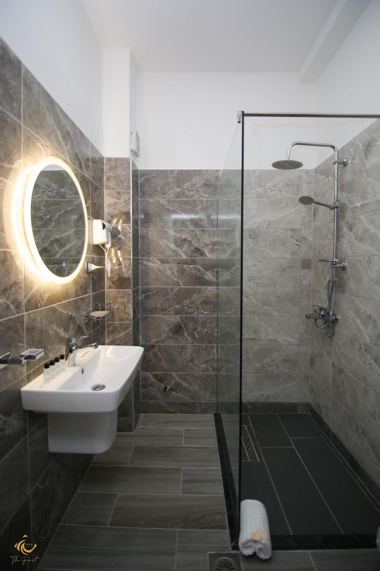 The Hart Hotel Vlorë Eksteriør billede