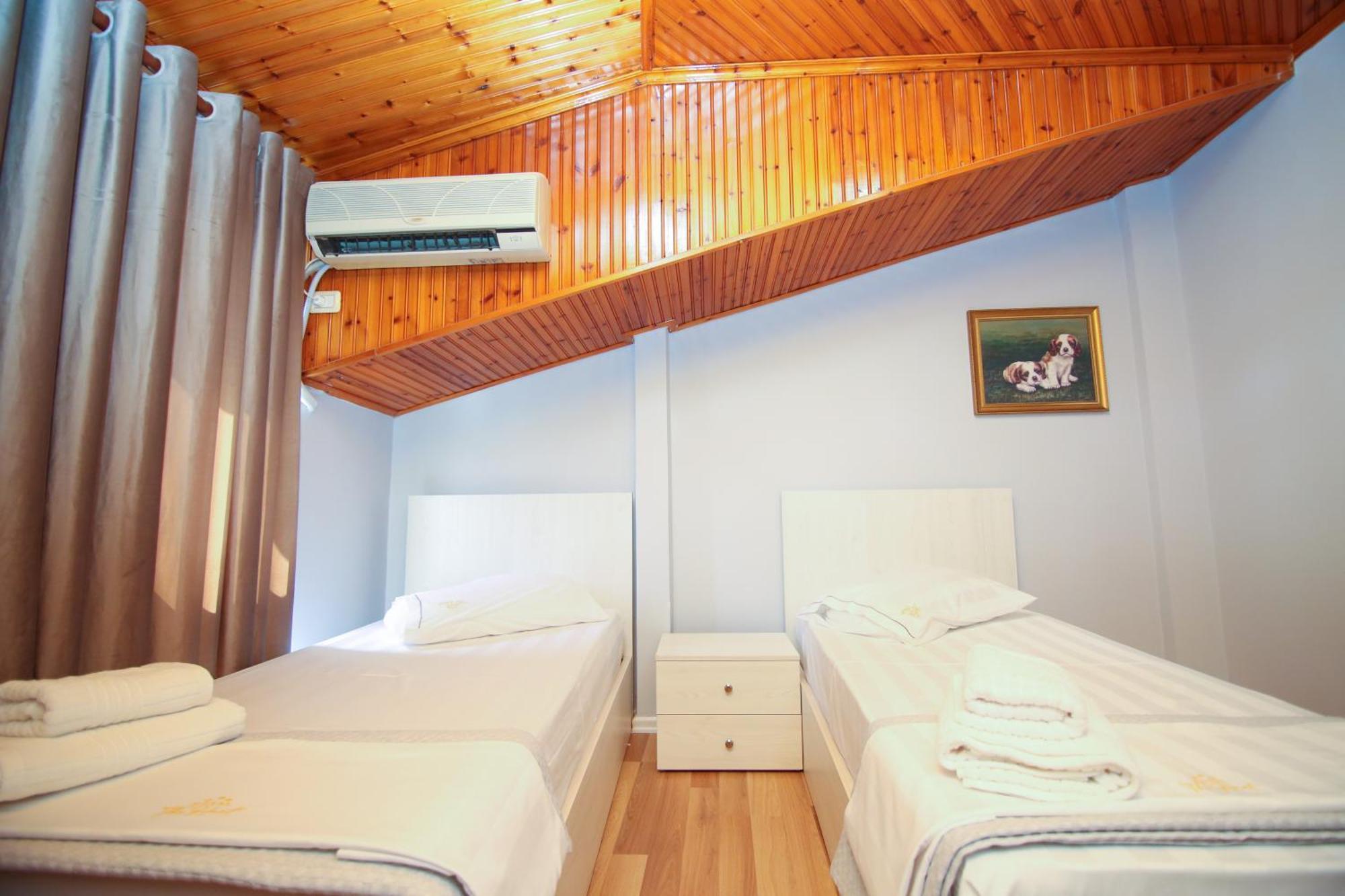 The Hart Hotel Vlorë Eksteriør billede